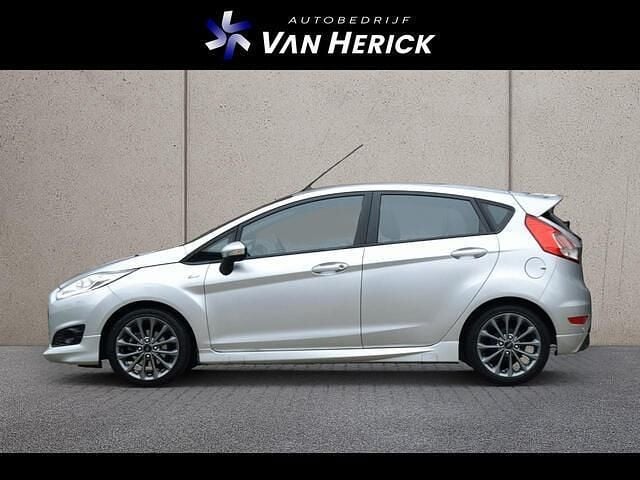 Occasion Ford Fiesta ST-Line 101 PK (74 kW) 2017 Grijs Hatchback