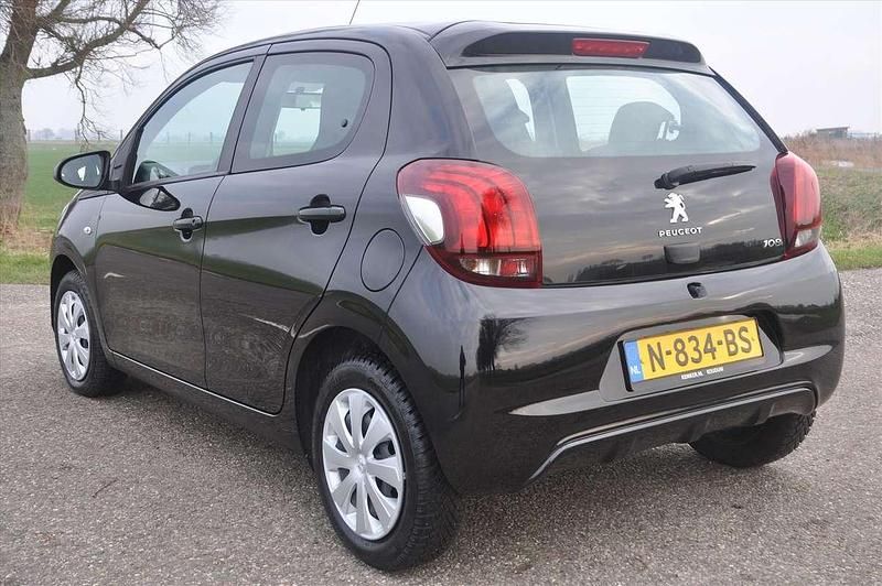 Occasion Peugeot 108 Active 72 PK (52 kW) 2021 Zwart Hatchback