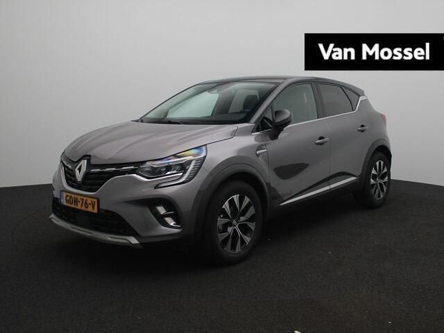 Grijs, metallic lak Gebruikt 2024 Renault Captur Techno SUV | € 25.430 (Iets duurder) - Afbeelding 1/4