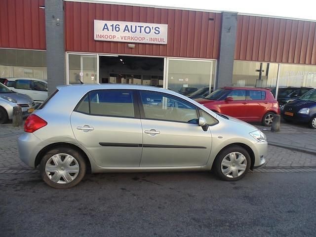 Occasion Toyota Auris Business Edition 124 PK (91 kW) 2008 Grijs Hatchback