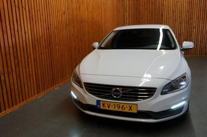 Occasion Volvo V60 2016 Wit Stationwagen