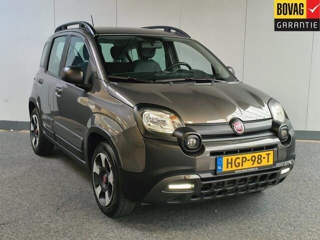 Grijs Gebruikt 2020 Fiat Panda Cross Cross Hatchback | € 12.950 (Eerlijke prijs) - Afbeelding 1/4