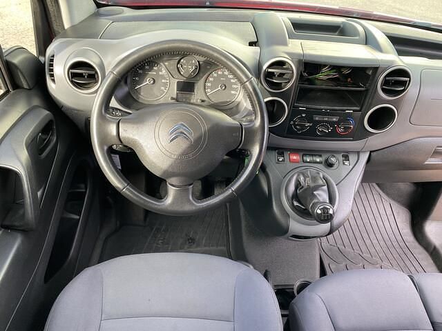 Occasion Citroën Berlingo Business Class 101 PK (74 kW) 2015 Rood MPV