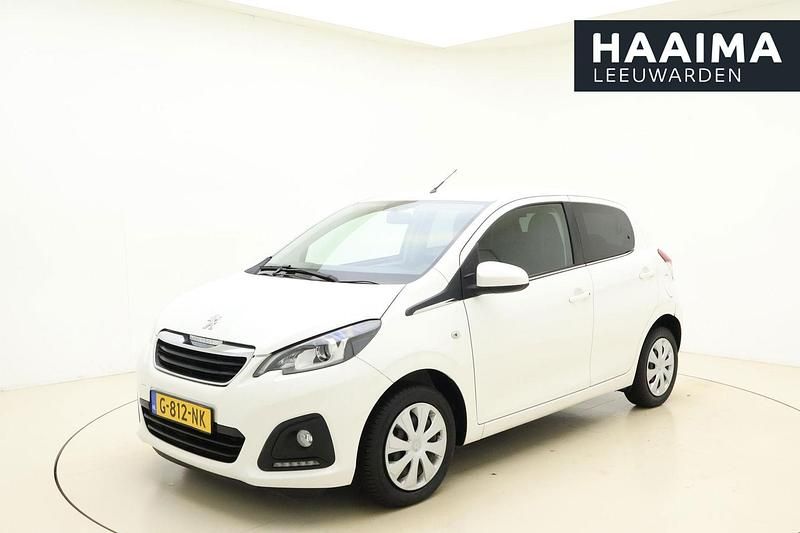 Zwart Gebruikt 2016 Peugeot 108 Active Hatchback | € 8.450 - Afbeelding 1/4