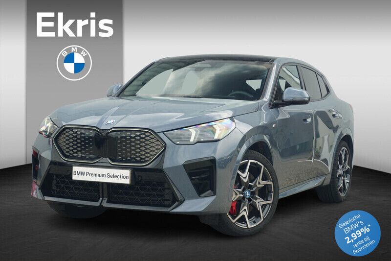 Grijs Gebruikt 2025 BMW iX2 M Sport SUV | € 66.950 (Iets duurder) - Afbeelding 1/4
