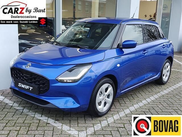 Blauw Gebruikt 2025 Suzuki Swift Hatchback | € 19.725 (Eerlijke prijs) - Afbeelding 1/4