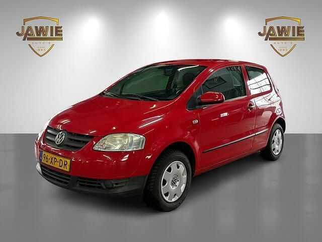 Occasion VW Fox Trendline 54 PK (39 kW) 2007 Rood Hatchback