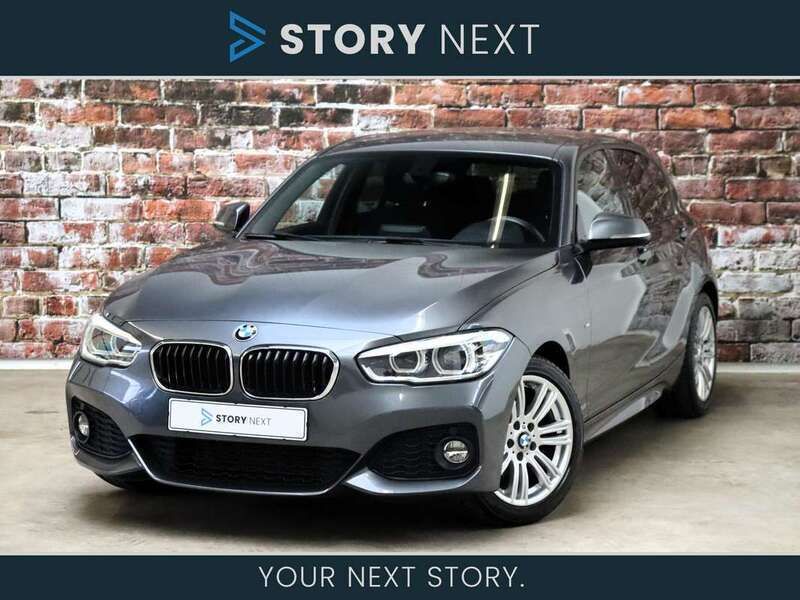 Grijs, metallic lak Gebruikt 2016 BMW 118 Executive Hatchback | € 13.950 (Iets duurder) - Afbeelding 1/4
