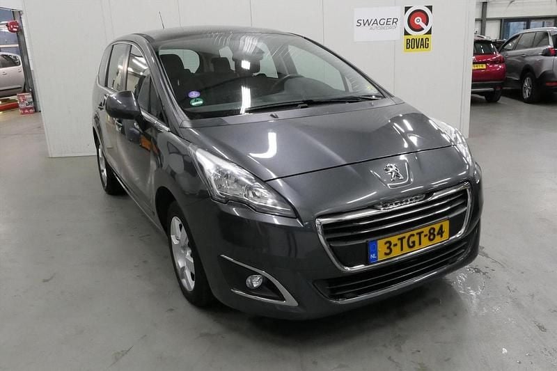 Grijs Occasion 2014 Peugeot 5008 Active MPV | € 4.995 (Eerlijke prijs) - Afbeelding 1/4