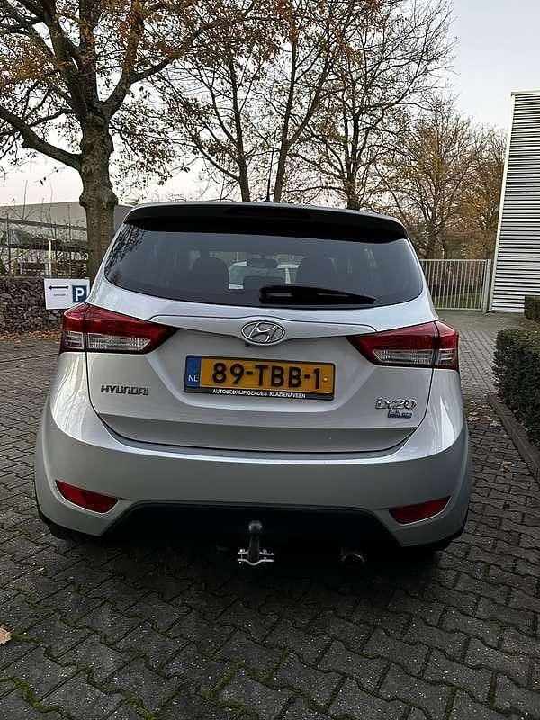 Occasion Hyundai ix20 125 PK (91 kW) 2012 Grijs Hatchback