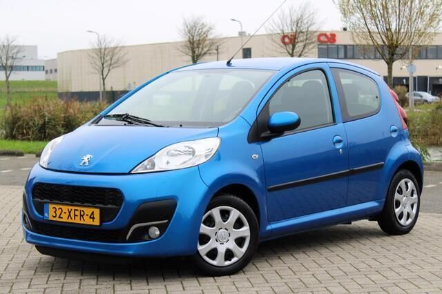 Blauw Gebruikt 2012 Peugeot 107 Active Hatchback | € 4.499 (Eerlijke prijs) - Afbeelding 1/4