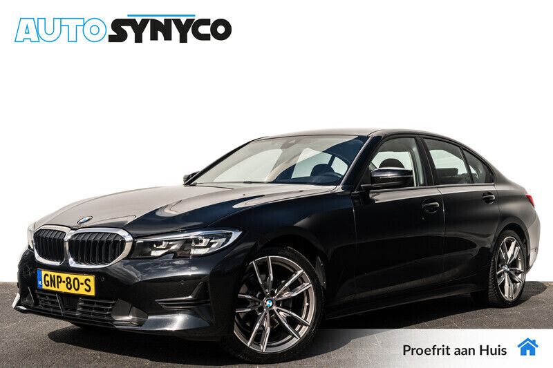 Zwart Gebruikt 2020 BMW 320 Executive Sedan | € 27.950 (Goede deal) - Afbeelding 1/4
