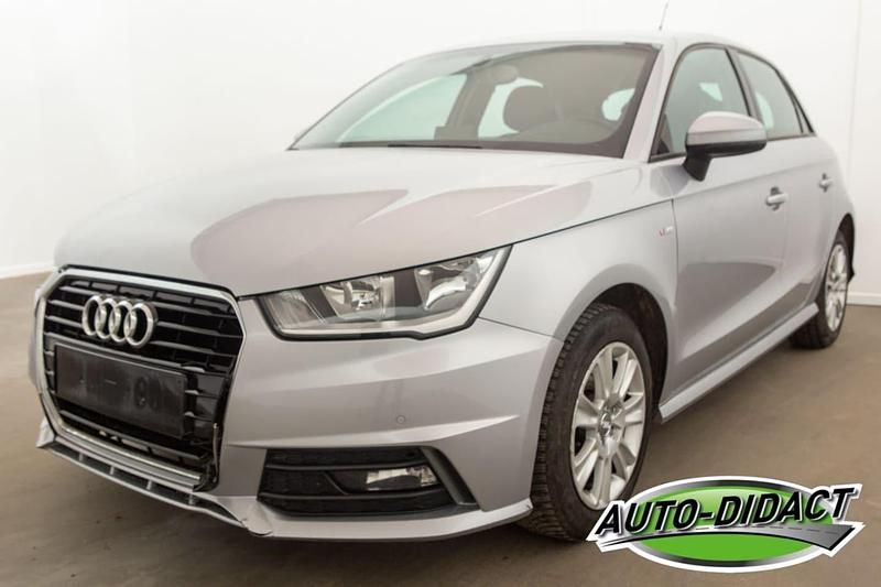 Zilver Gebruikt 2017 Audi A1 Hatchback | € 5.950 - Afbeelding 1/4
