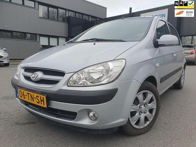 Grijs (metallic) Occasion 2006 Hyundai Getz Active Hatchback | € 2.750 (Eerlijke prijs) - Afbeelding 1/4