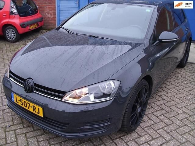 Grijs Occasion 2013 VW Golf VII Highline Hatchback | € 5.350 (Super prijs) - Afbeelding 1/4