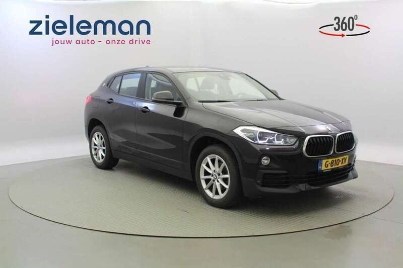 Zwart, metallic lak Gebruikt 2020 BMW X2 Executive SUV | € 19.845 (Super prijs) - Afbeelding 1/4