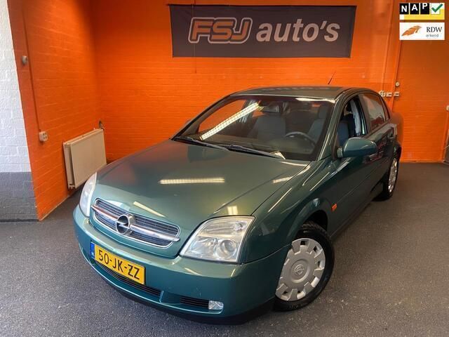 Groen Gebruikt 2002 Opel Vectra Comfort Sedan | € 2.250 (Eerlijke prijs) - Afbeelding 1/4