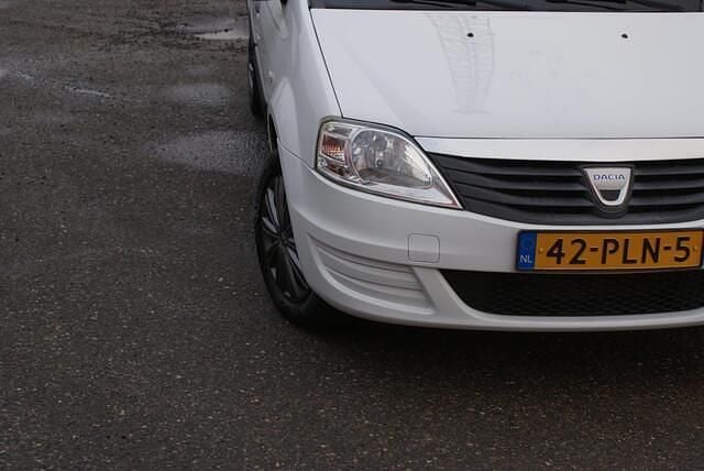 Occasion Dacia Logan MCV Ambiance 84 PK (61 kW) 2011 Wit MPV
