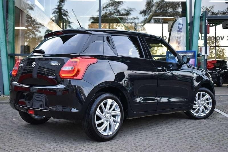 Occasion Suzuki Swift 83 PK (61 kW) 2024 Zwart Hatchback