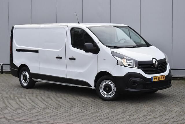 Wit Occasion 2018 Renault Trafic Komfort MPV | € 10.495 (Super prijs) - Afbeelding 1/4