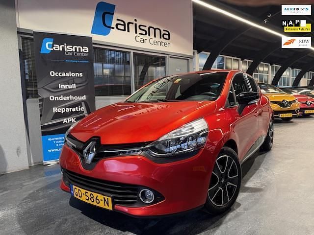 Rood Gebruikt 2015 Renault Clio IV Expression Hatchback | € 6.250 (Eerlijke prijs) - Afbeelding 1/4