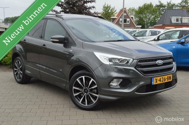 Grijs Gebruikt 2017 Ford Kuga ST-Line SUV | € 20.950 (Eerlijke prijs) - Afbeelding 1/4