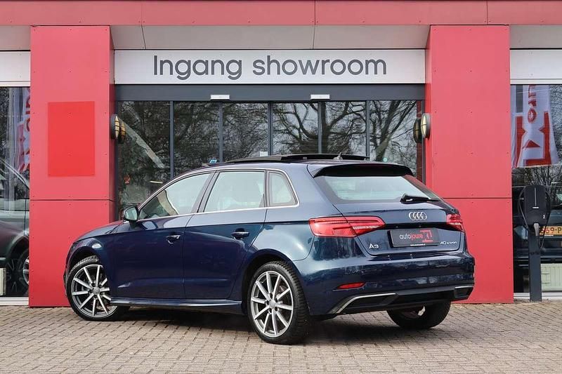 Occasion Audi A3 Sportback e-tron Business 204 PK (150 kW) 2020 Blauw Hatchback