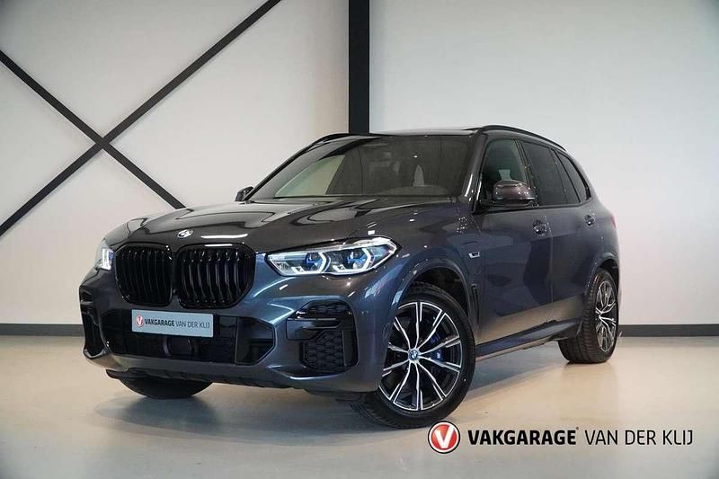 Grijs Gebruikt 2022 BMW X5 M Sport SUV | € 58.950 (Super prijs) - Afbeelding 1/4