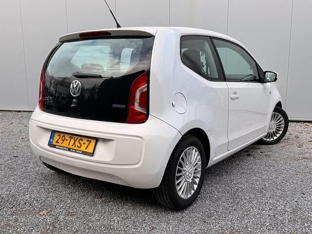 Occasion VW up! high up! 60 PK (44 kW) 2012 Wit Hatchback