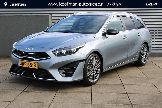 Grijs Nieuw 2025 Kia Ceed Sportswagon Stationwagen | € 36.900 (Eerlijke prijs) - Afbeelding 1/4