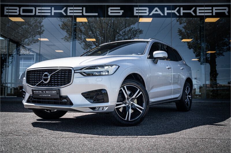 Zilver Gebruikt 2018 Volvo XC60 R-Design SUV | € 36.845 (Duur) - Afbeelding 1/4