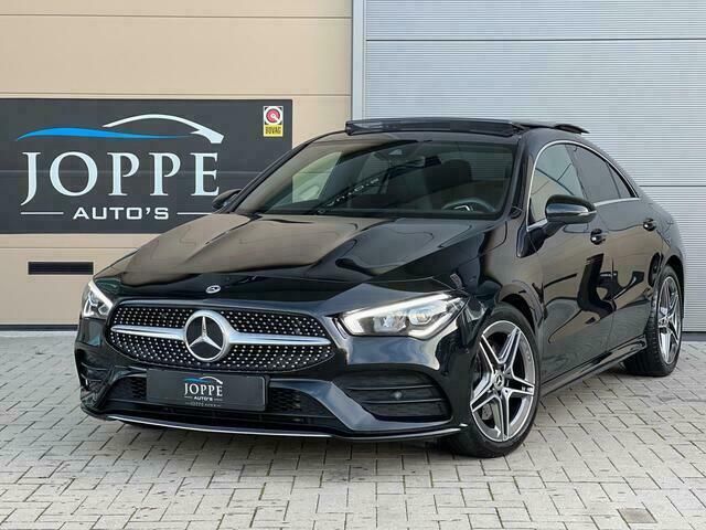 Zwart Gebruikt 2021 Mercedes 200 AMG Sedan | € 42.950 - Afbeelding 1/4