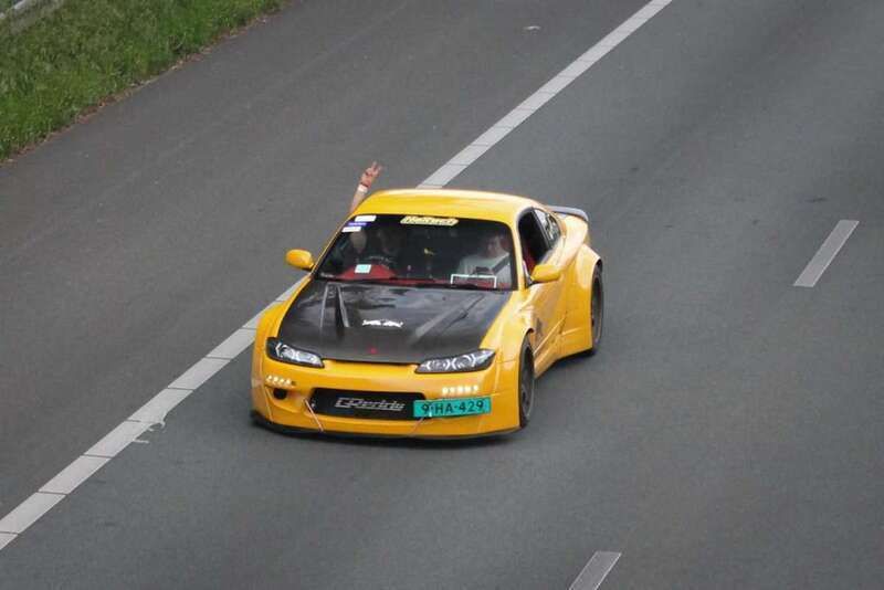 Geel Gebruikt 1999 Nissan Silvia S Coupé | € 40.000 - Afbeelding 1/4
