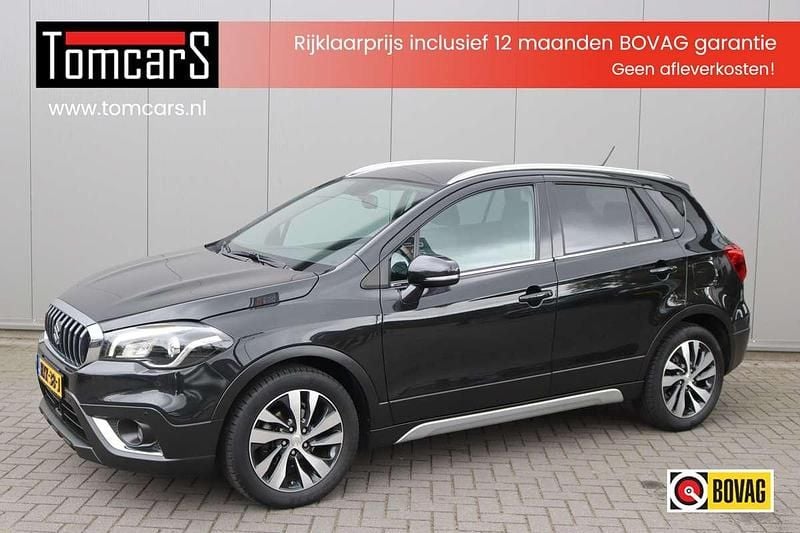Zwart Gebruikt 2017 Suzuki SX4 S-Cross SUV | € 17.950 (Eerlijke prijs) - Afbeelding 1/3