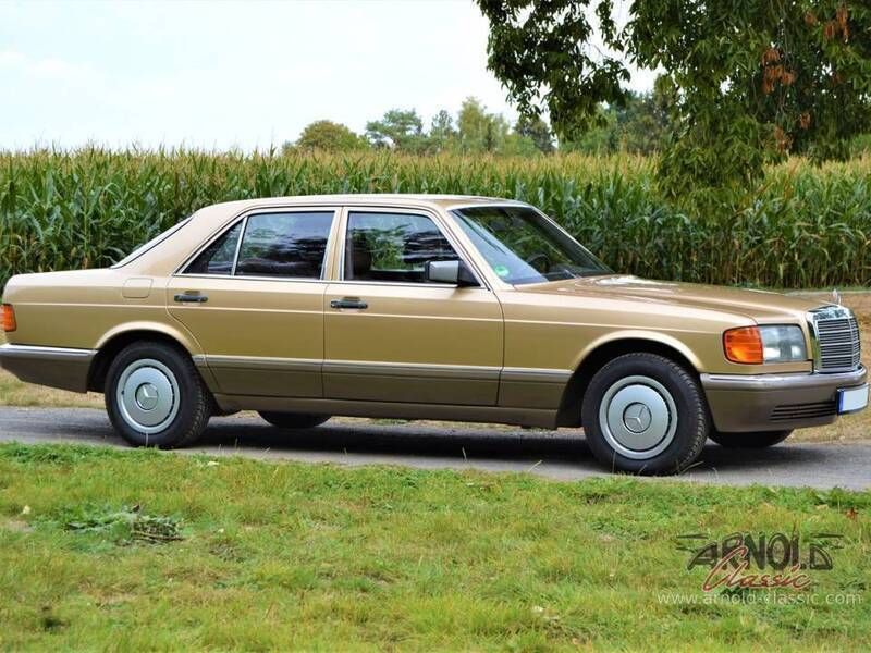 Goud Gebruikt 1986 Mercedes 300 SE Sedan | € 14.500 - Afbeelding 1/4