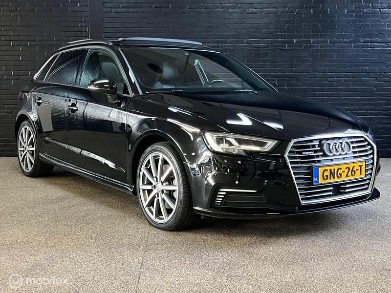 Occasion Audi A3 Sportback e-tron Sport 150 PK (110 kW) 2020 Zwart Hatchback