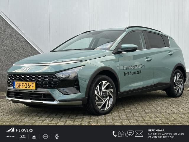 Groen Gebruikt 2024 Hyundai Bayon Premium SUV | € 28.935 (Duur) - Afbeelding 1/4