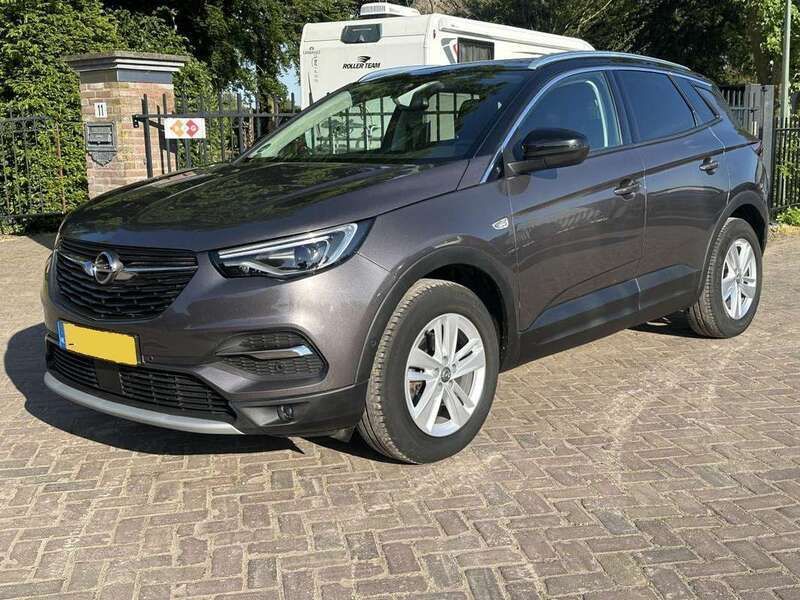 Grijs Gebruikt 2019 Opel Grandland X Innovation SUV | € 17.250 (Super prijs) - Afbeelding 1/4