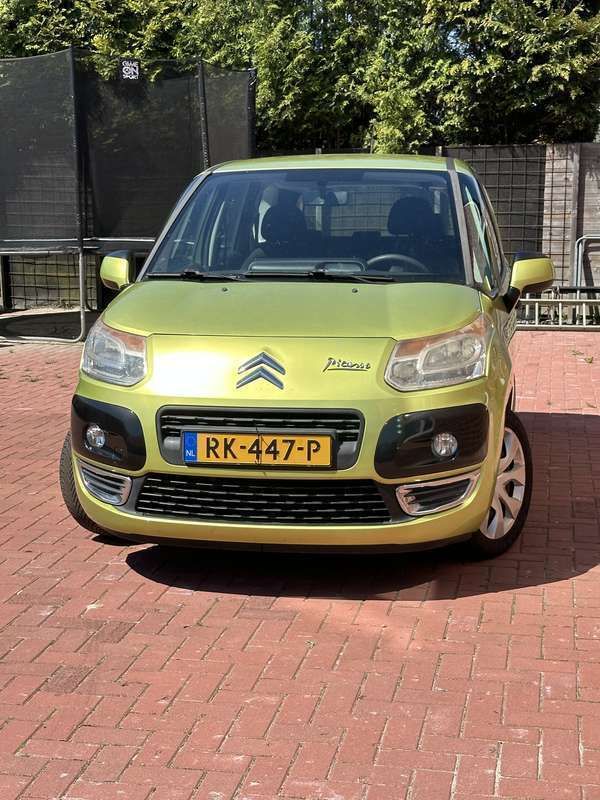 Geel Gebruikt 2010 Citroën C3 Picasso MPV | € 2.750 (Eerlijke prijs) - Afbeelding 1/4