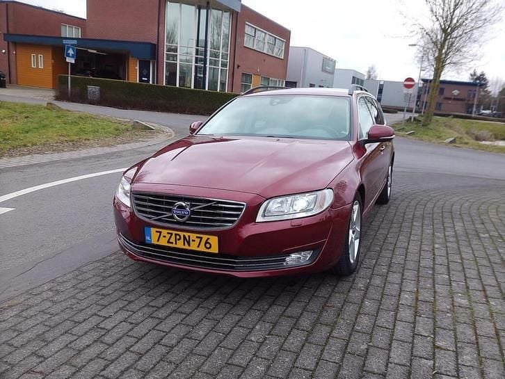 Occasion Volvo V70 Momentum 181 PK (133 kW) 2015 Stationwagen