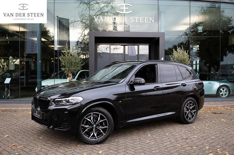 Zwart Gebruikt 2024 BMW X3 SUV | € 65.545 - Afbeelding 1/4
