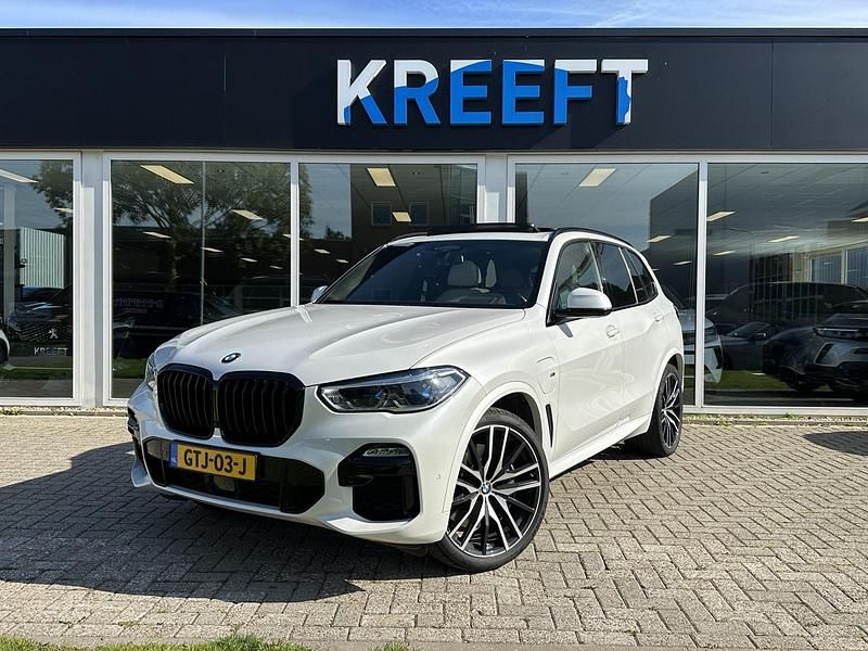 Wit Occasion 2021 BMW X5 Executive SUV | € 57.950 (Super prijs) - Afbeelding 1/4