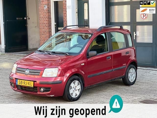 Rood Gebruikt 2005 Fiat Panda Hatchback | € 750 (Goede deal) - Afbeelding 1/4