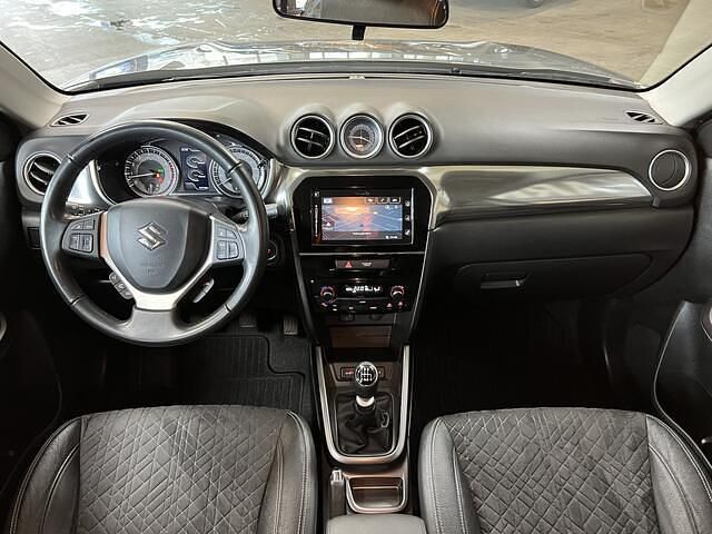 Occasion Suzuki Vitara Style 131 PK (96 kW) 2021 Grijs (metallic) SUV