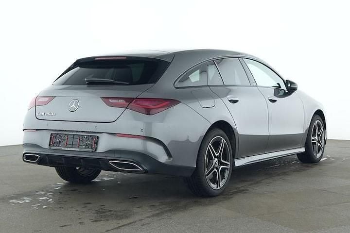 Occasion Mercedes CLA250e AMG line 2025 Grijs Sedan