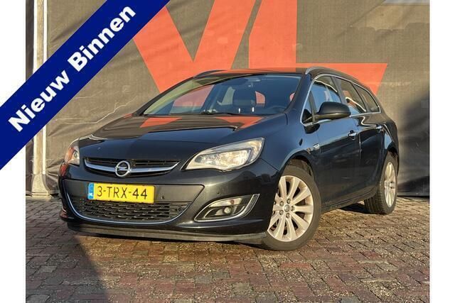 Zwart, metallic lak Gebruikt 2013 Opel Astra Sport Stationwagen | € 4.948 (Goede deal) - Afbeelding 1/4