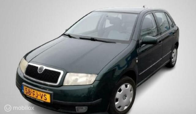 Groen Gebruikt 2000 Skoda Fabia Hatchback | € 1.850 (Eerlijke prijs) - Afbeelding 1/4