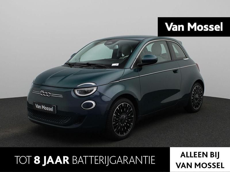 Groen Gebruikt 2023 Fiat 500e La Prima Hatchback | € 22.400 (Eerlijke prijs) - Afbeelding 1/4