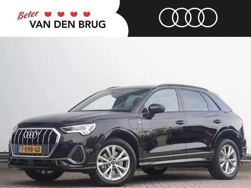 Zwart Gebruikt 2023 Audi Q3 S-Line SUV | € 39.900 (Eerlijke prijs) - Afbeelding 1/4