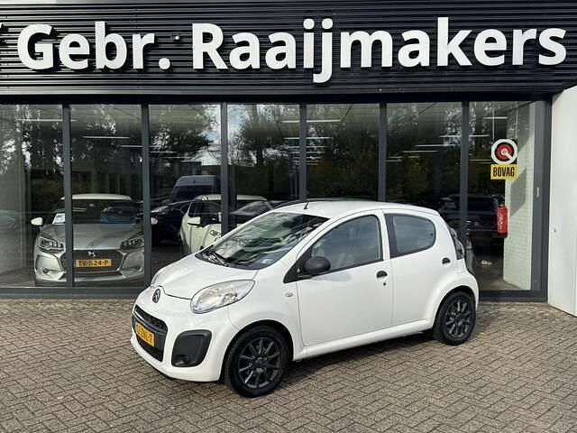 Wit Gebruikt 2013 Citroën C1 Attraction Hatchback | € 2.750 (Eerlijke prijs) - Afbeelding 1/4